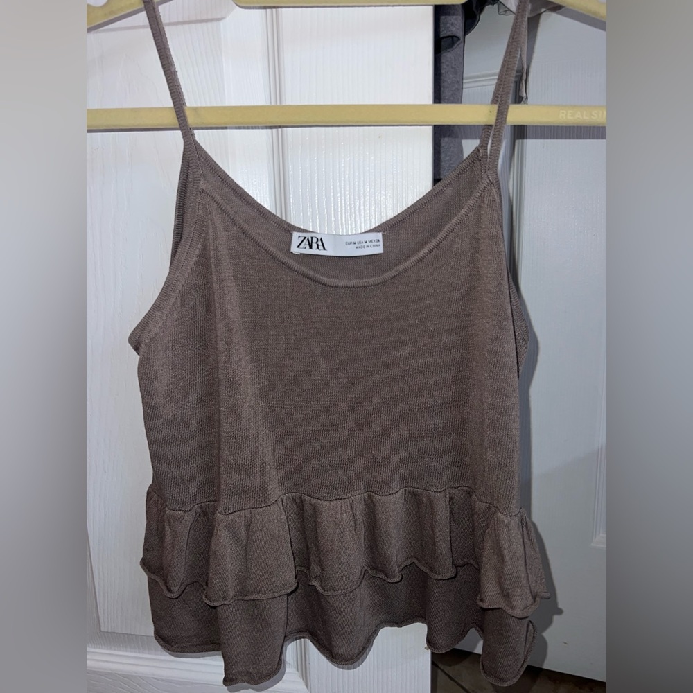 ‼️NWOT: Zara Brown Ruffle Tank Top - M